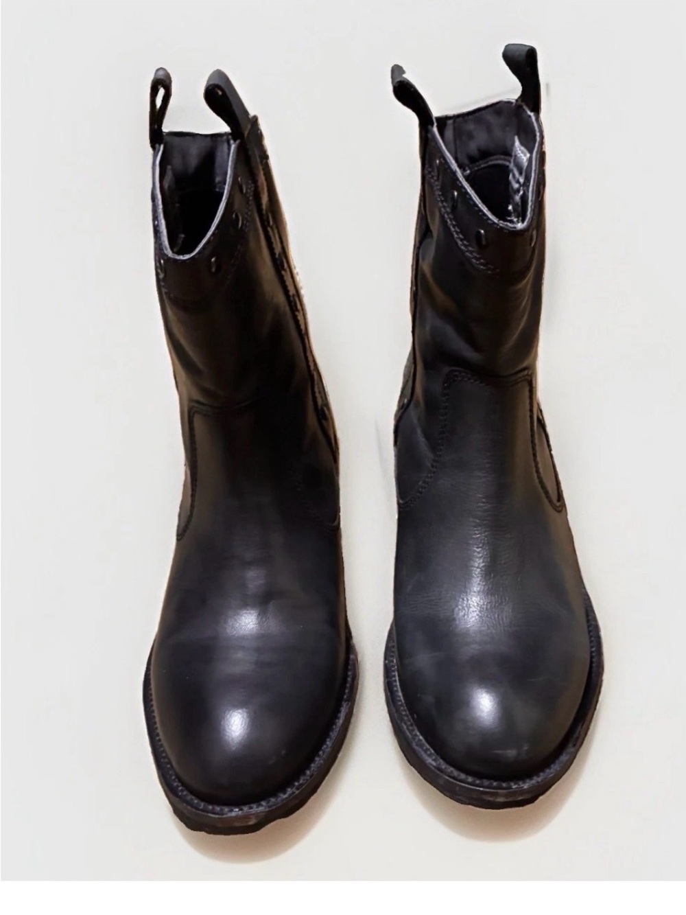 dingo Black Studded Leather Western Ankle Boots 7.5 Pull Loops Biker Cowgirl - Picture 3 of 8